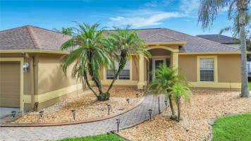 featured image of 4934 Lazy Oaks Way