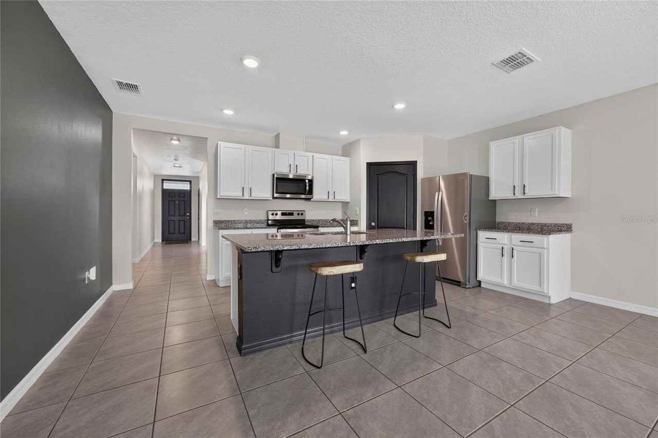 1725 Aurora Ridge Dr - Photo 5 of 31