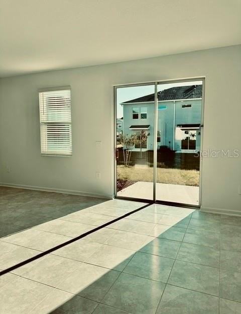 2584 Runners Cir - Photo 5 of 21