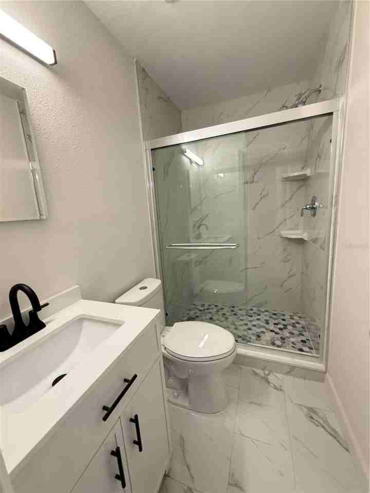 7441 Carmel Ave - Photo 4 of 15