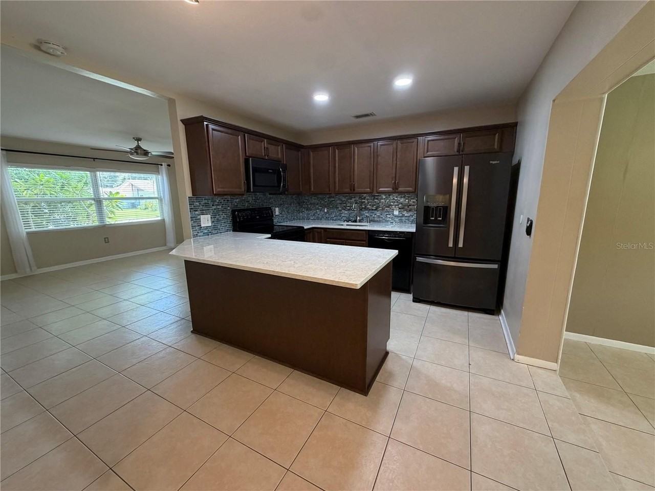 11596 116th St - Photo 5 of 25