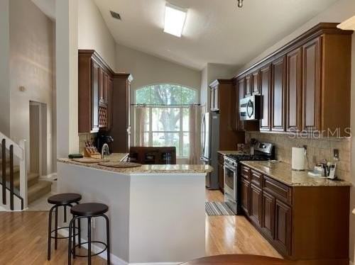 17740 Esprit Dr - Photo 3 of 29