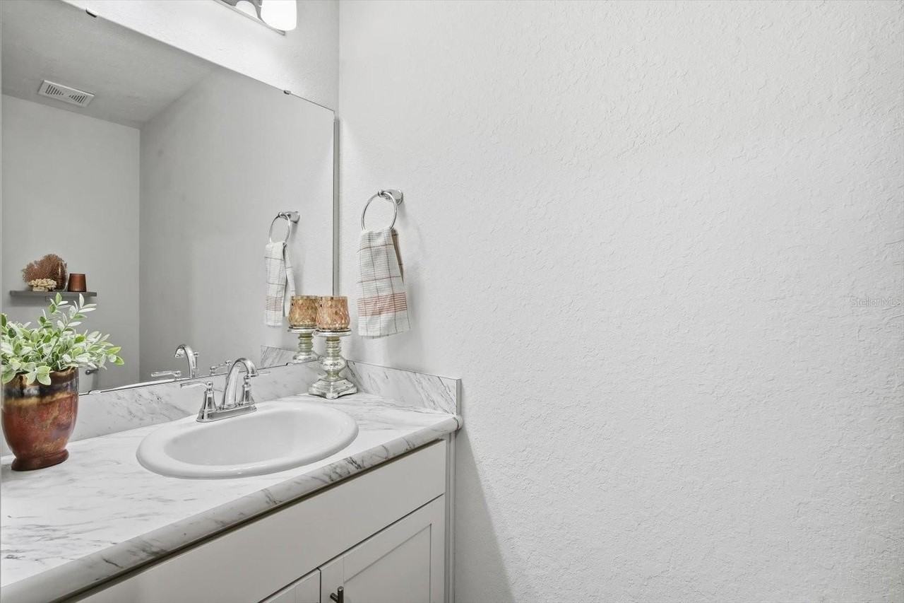 2731 Idyll Lakes Cir - Photo 3 of 26