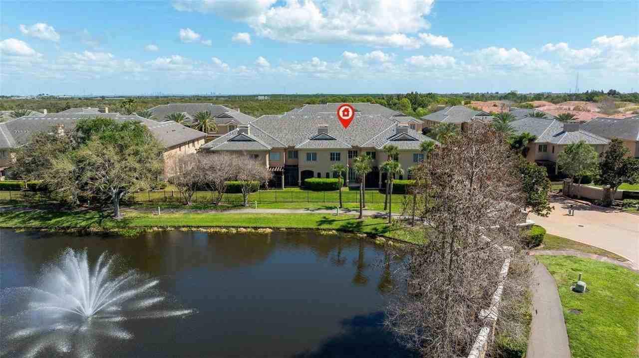 618 Saxony Blvd - Photo 4 of 50