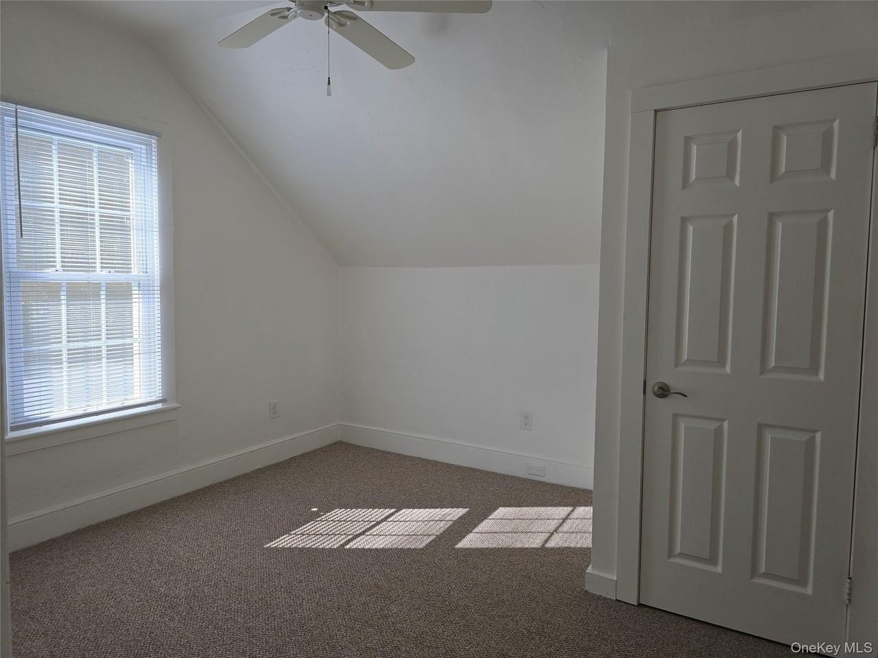 291 Main St #5 - Photo 4 of 8