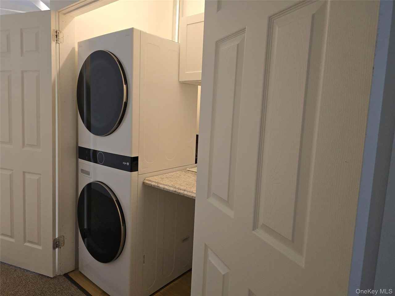 291 Main St #5 - Photo 7 of 8