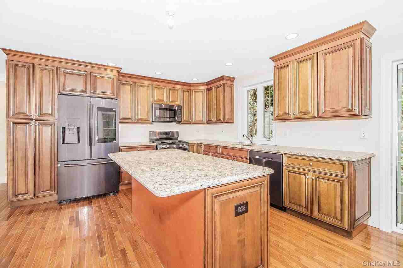 18 Via Trenta Ct - Photo 4 of 34