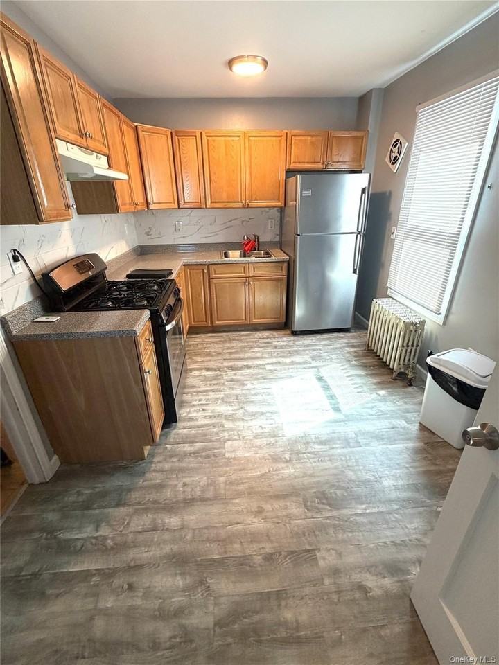 97 South Ave #1F - Photo 3 of 3