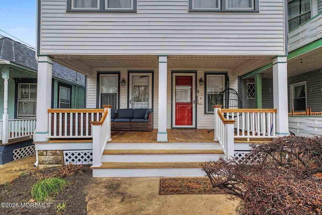26 Heck Ave - Photo 3 of 41