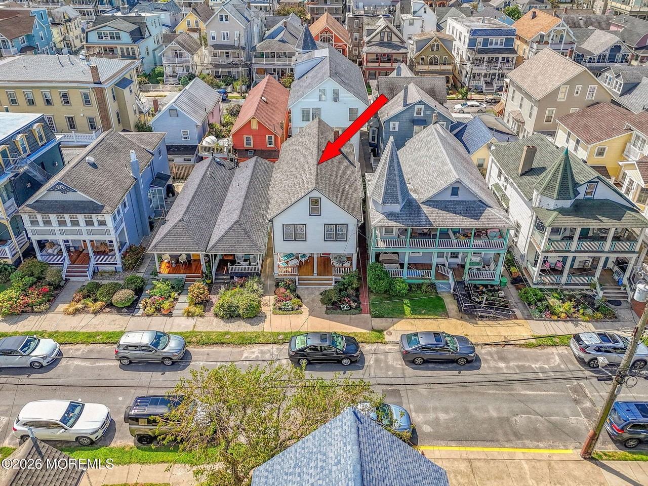 26 Heck Ave - Photo 7 of 41