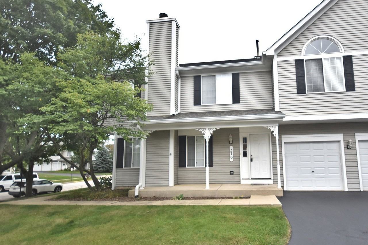 370 Sandhurst Ln #A - Photo 2 of 34