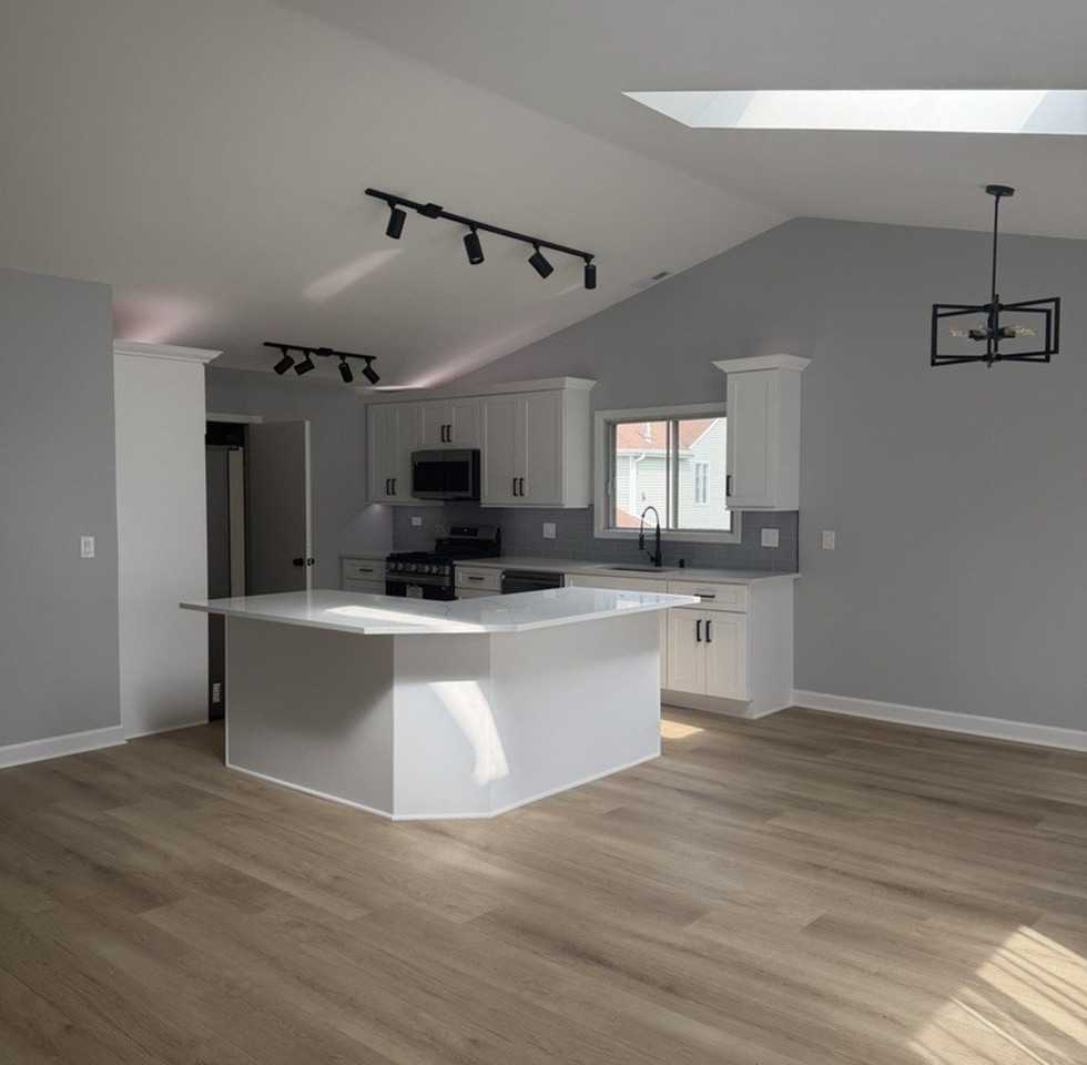 2436 Salem Ct #B2 - Photo 2 of 19