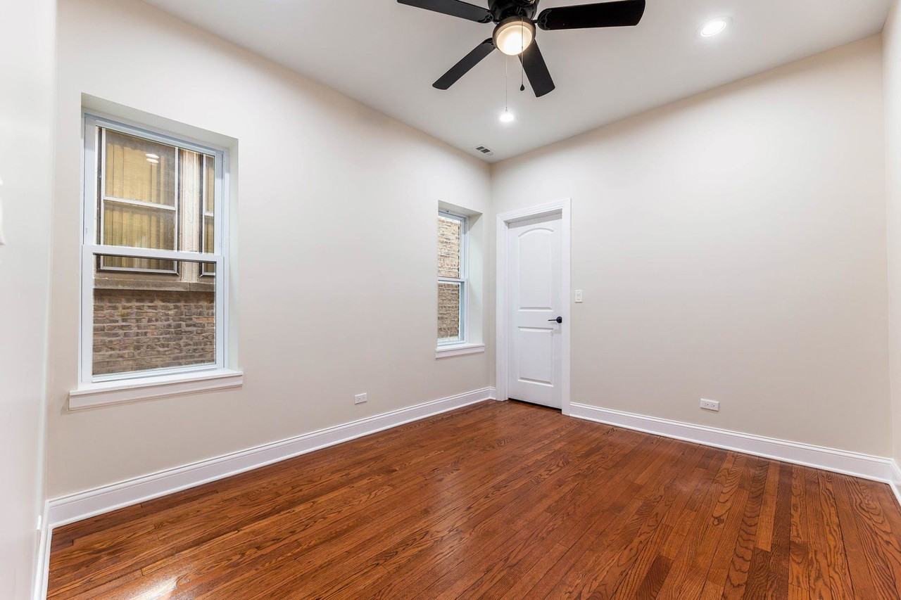 18 S Austin Blvd #1 - Photo 6 of 8