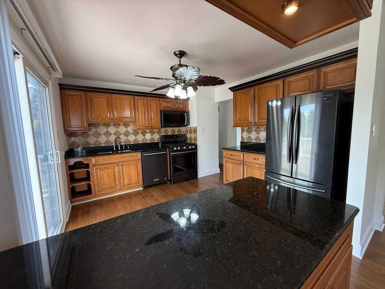 1230 Durham Dr - Photo 3 of 29