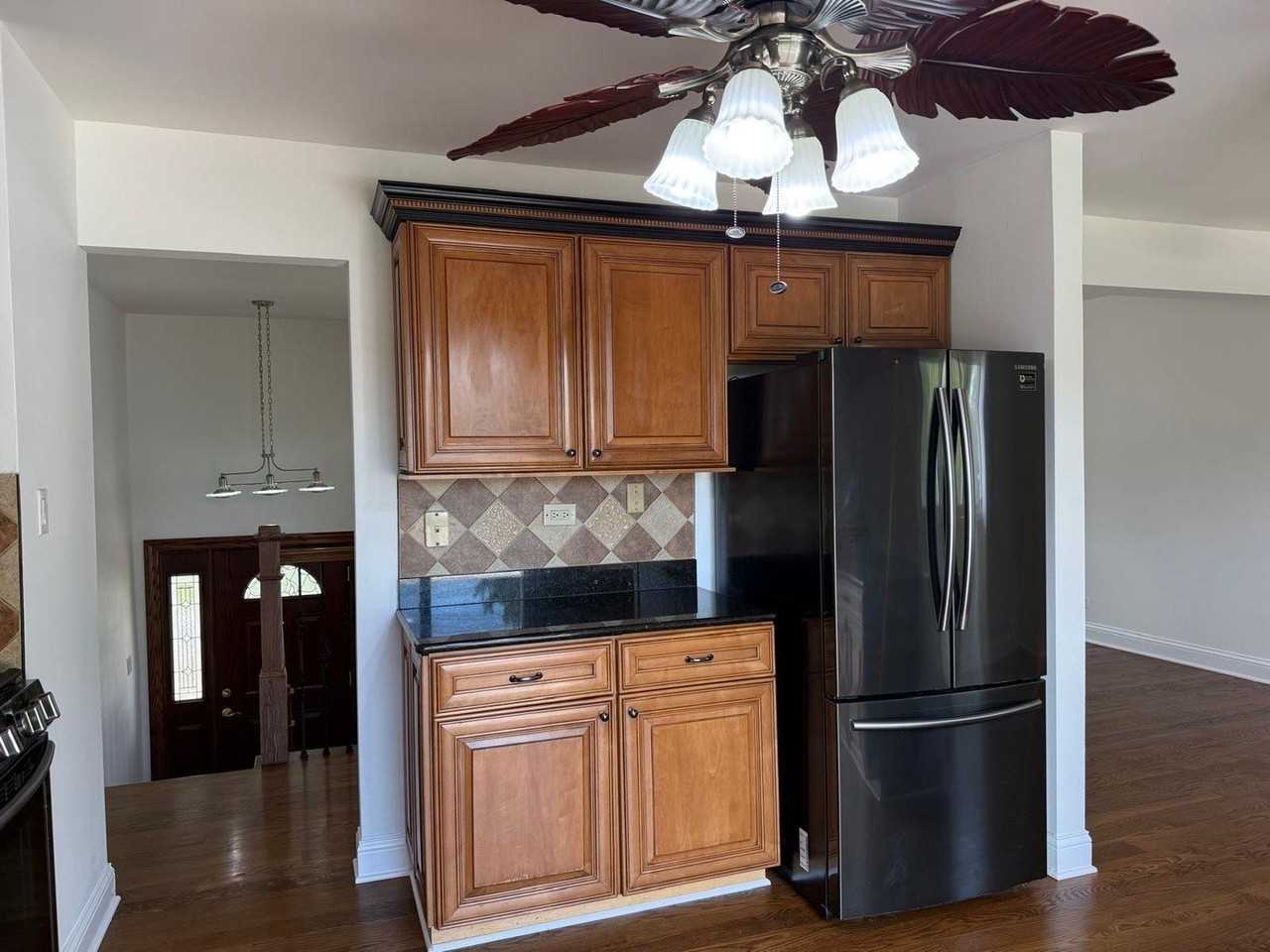 1230 Durham Dr - Photo 5 of 29