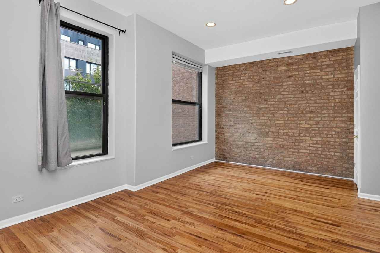 1422 W Taylor St #3 - Photo 4 of 19
