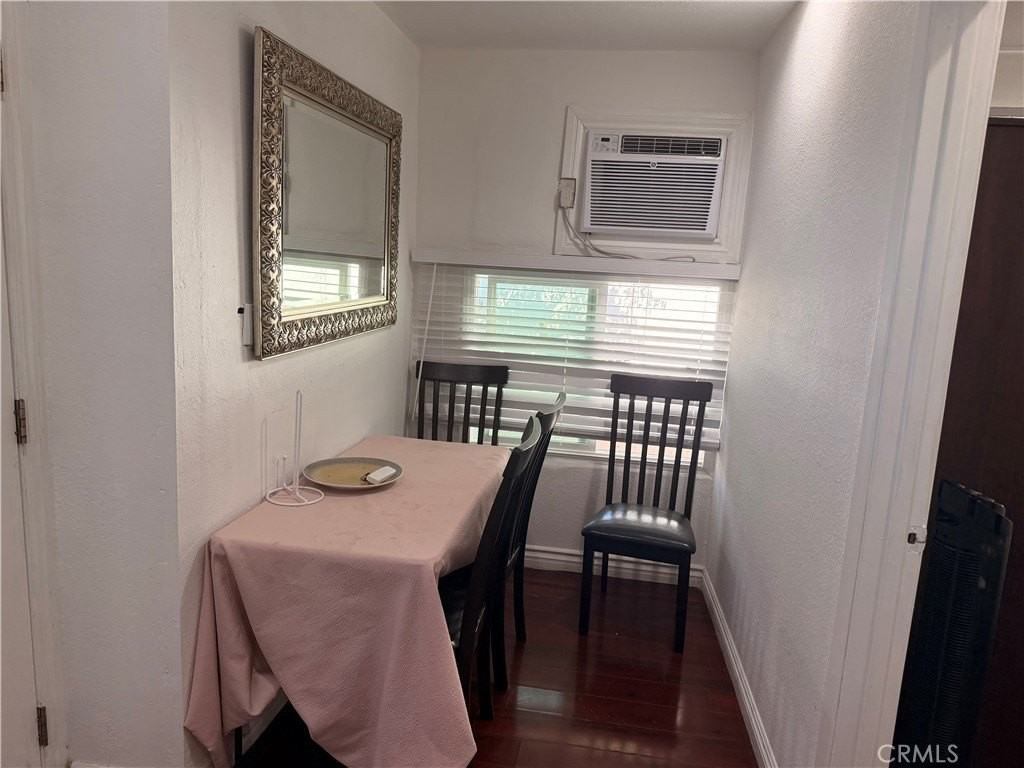 620 N Janss Way - Photo 4 of 7
