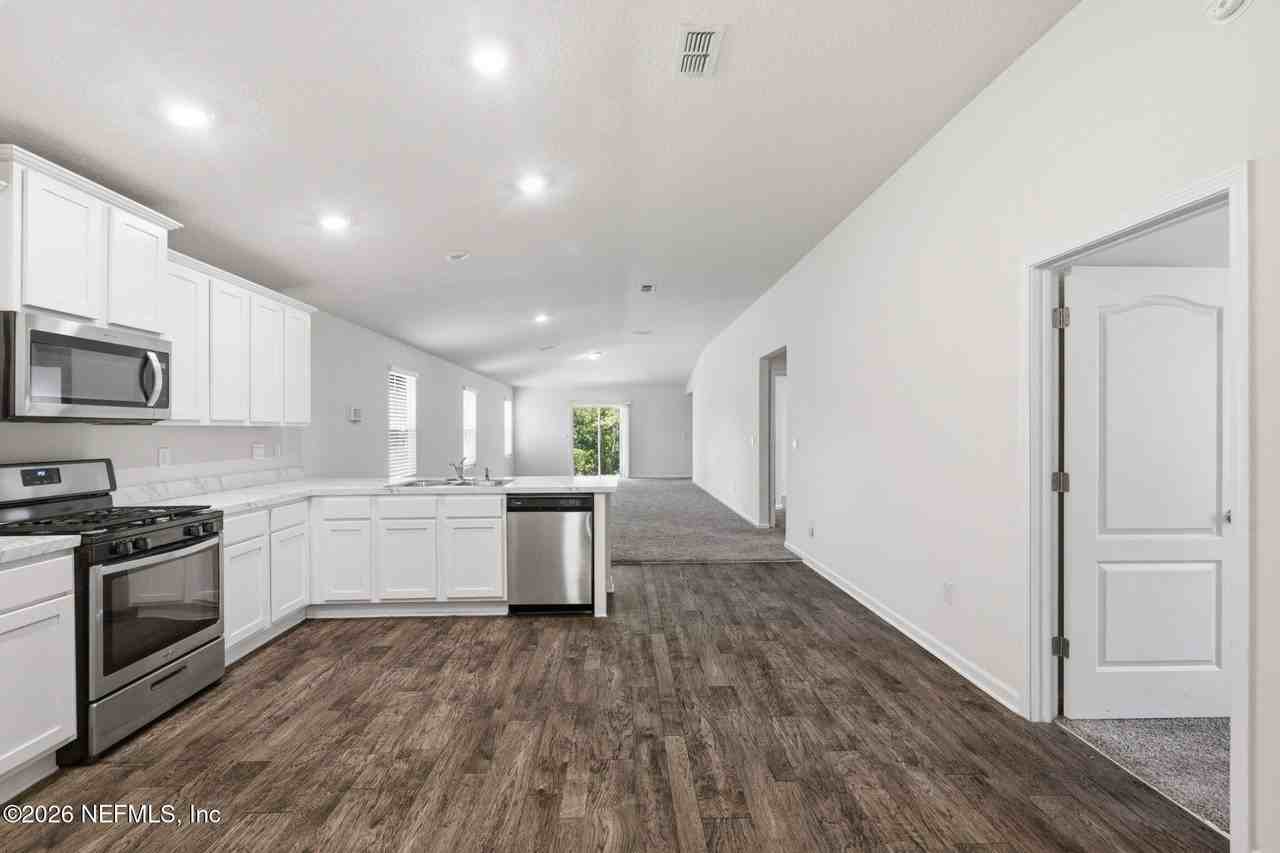 89 Logrono Ct - Photo 4 of 30