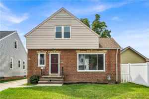 featured image of 6911 Farnsworth Dr