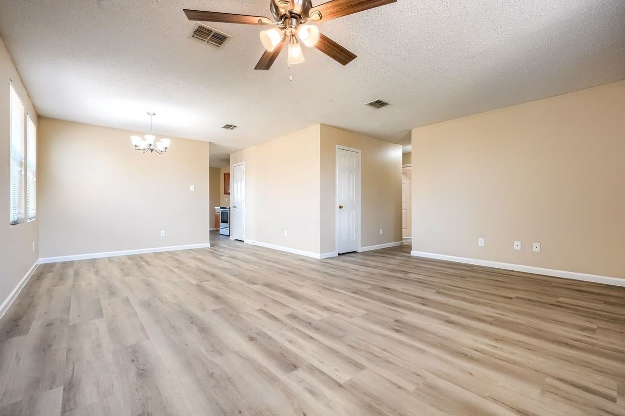 2640 Annalea Ln - Photo 6 of 26