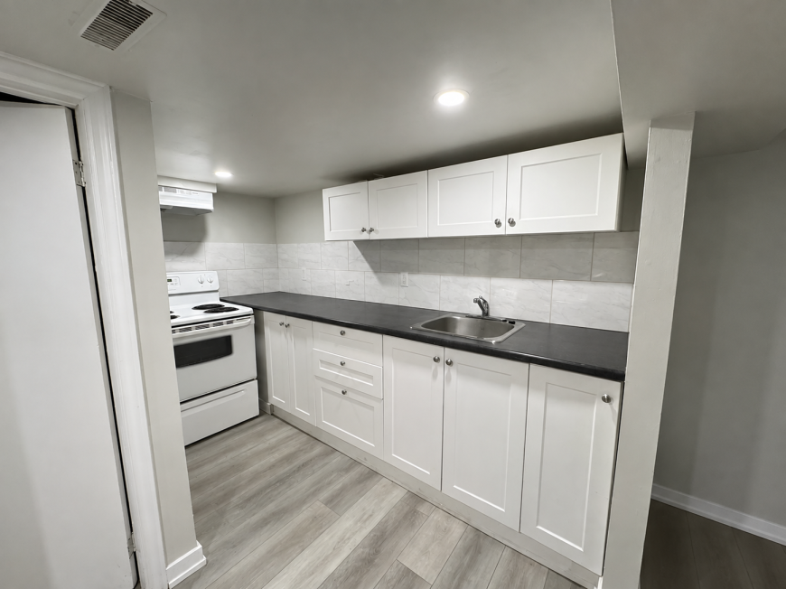 99 Mary St - Photo 7 of 9