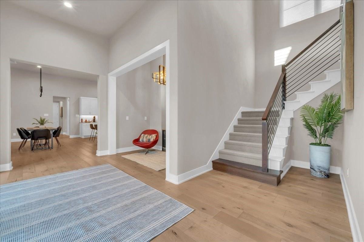 201 Magnolia Ln - Photo 7 of 25