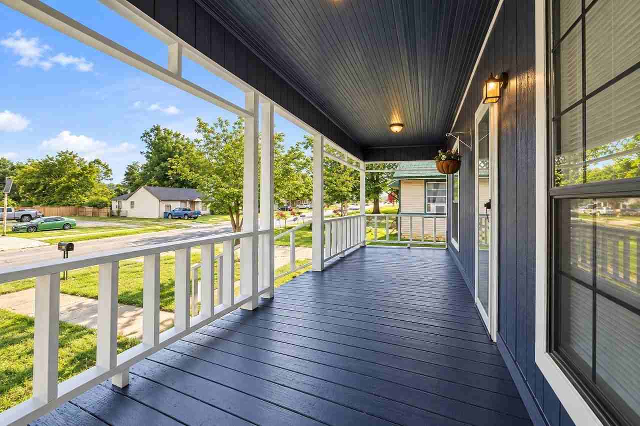 1320 W Morton St - Photo 5 of 34