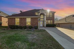 featured image of 7920 Glenway Dr