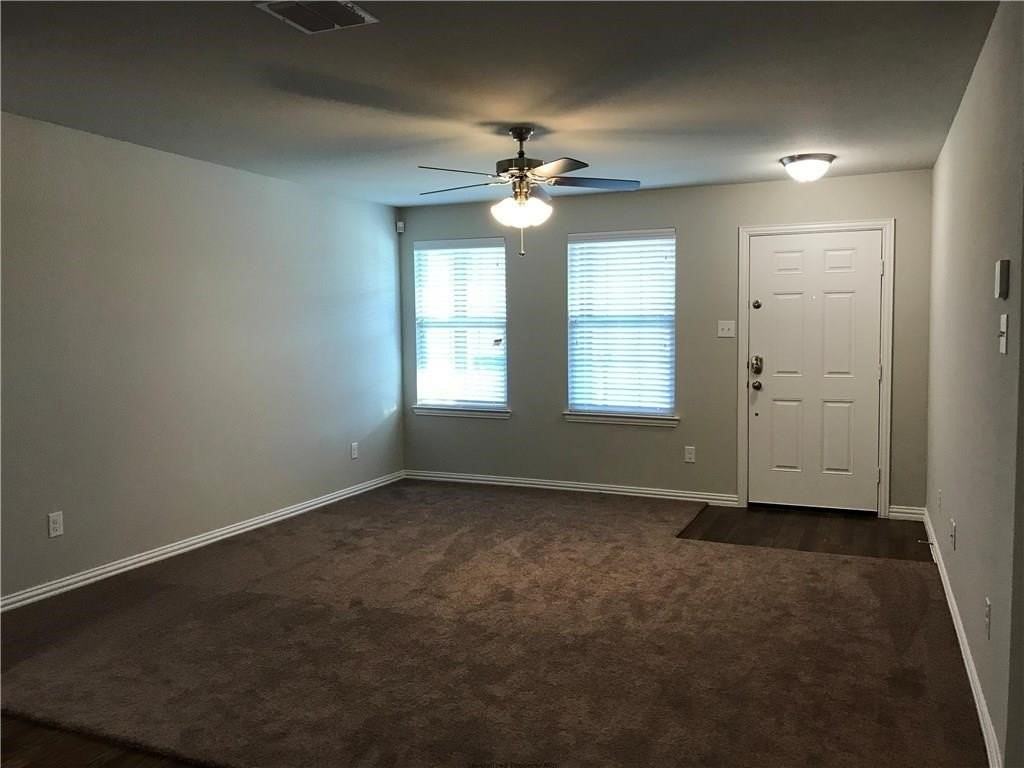 769 River Hill Ln - Photo 2 of 16