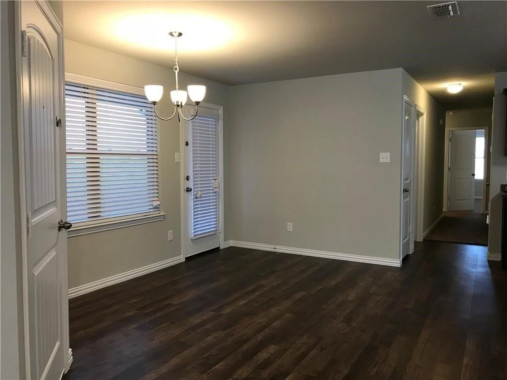 769 River Hill Ln - Photo 5 of 16