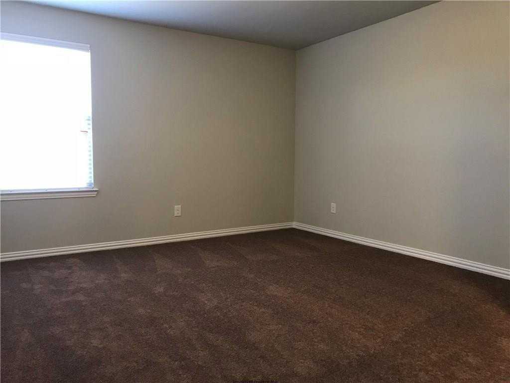 769 River Hill Ln - Photo 7 of 16