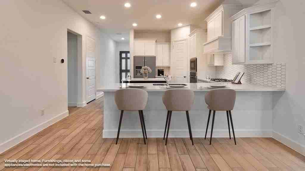 2438 Auburn St - Photo 4 of 21