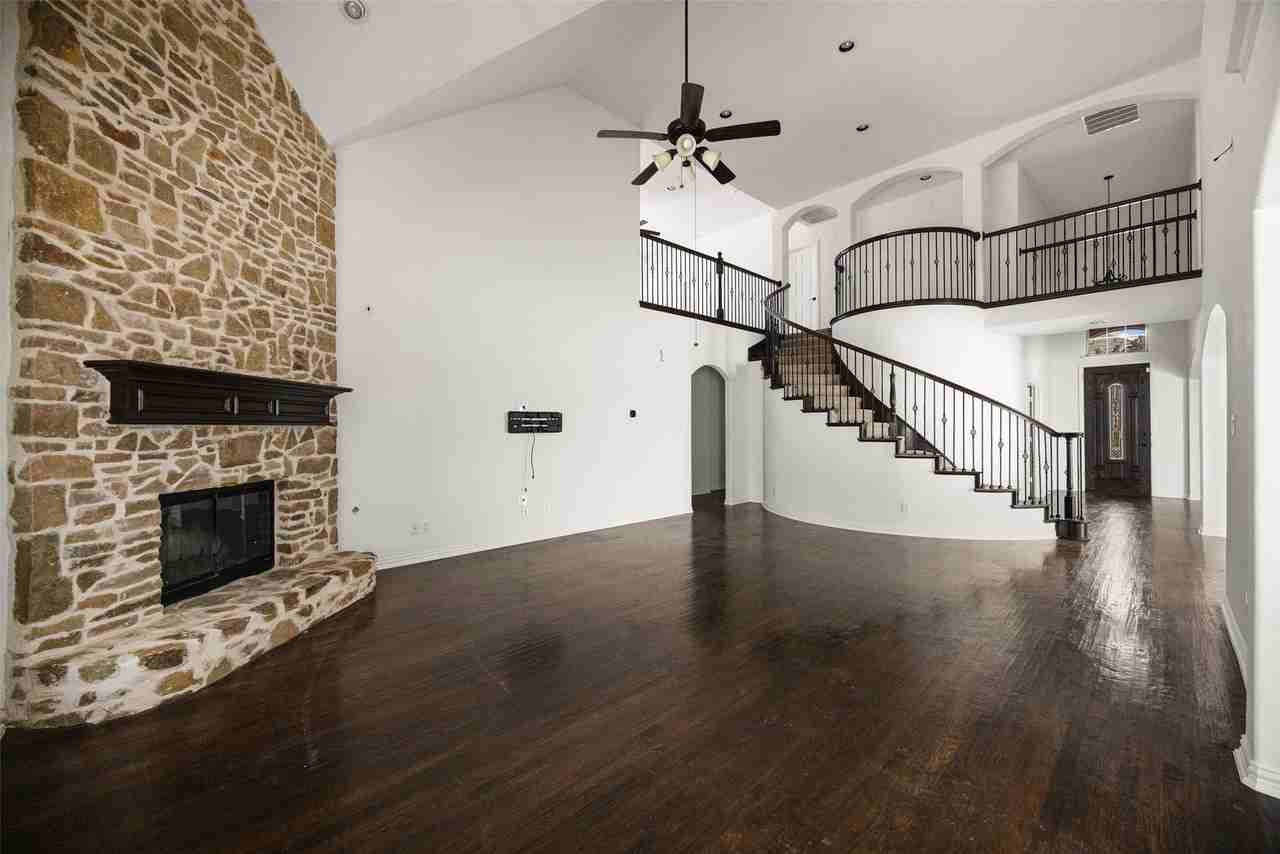12289 Princess Dr - Photo 2 of 30
