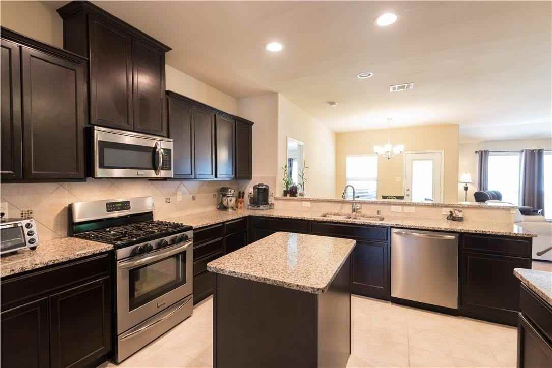 3514 Founders Way - Photo 5 of 13