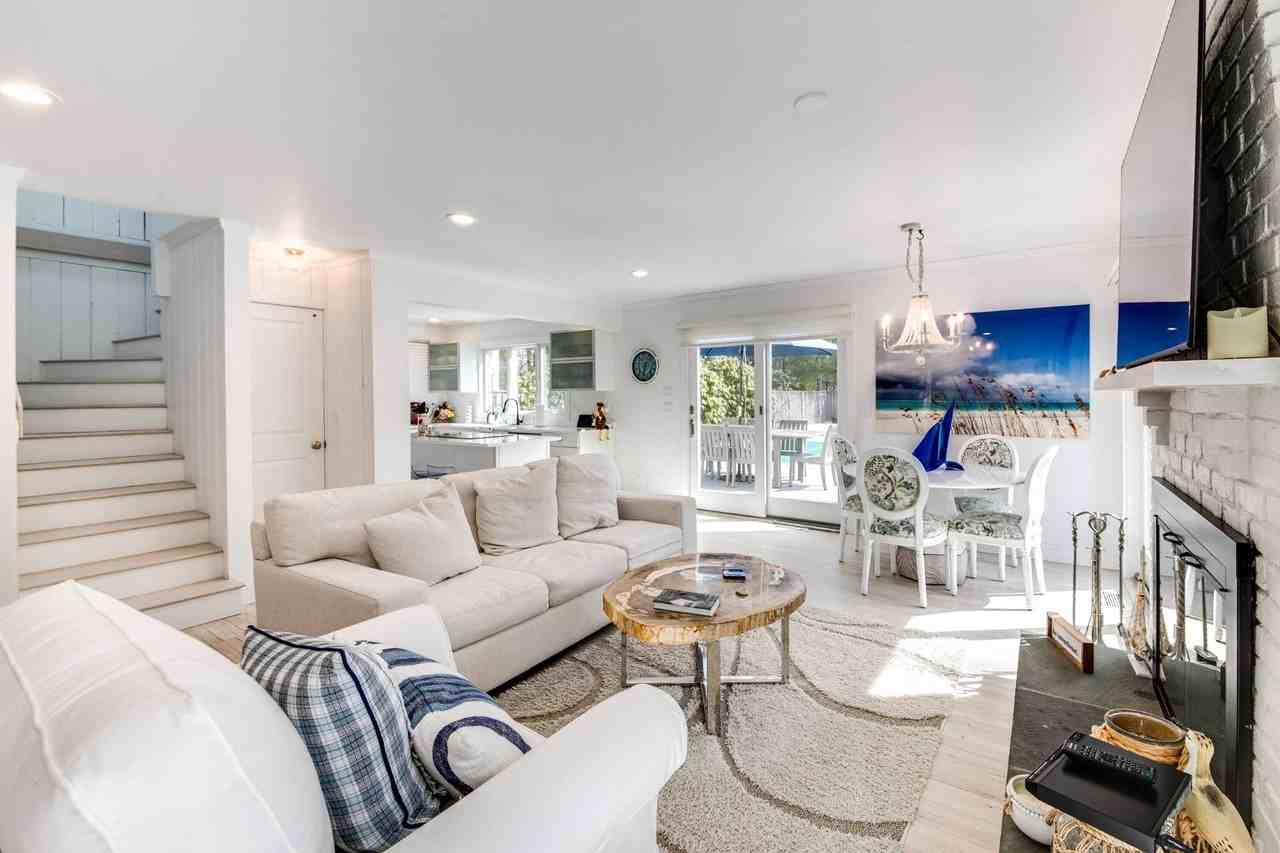128 Harbor Blvd - Photo 5 of 18
