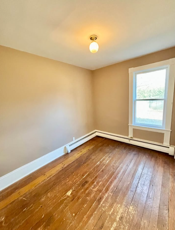 128 Gill St Rm 2 - Photo 6 of 10
