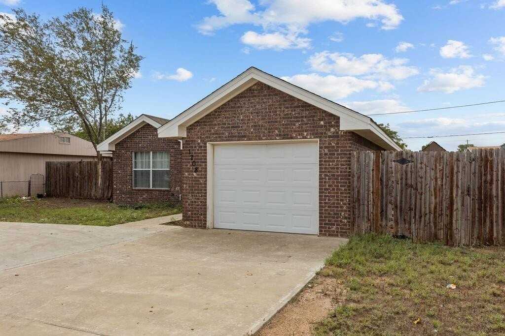 1708 English Dr - Photo 2 of 18