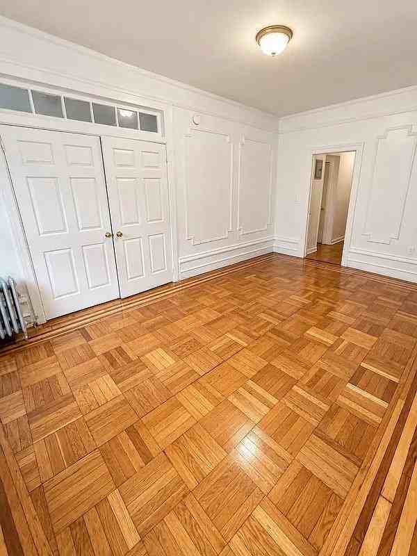 574 Saint Nicholas Ave - Photo 3 of 6