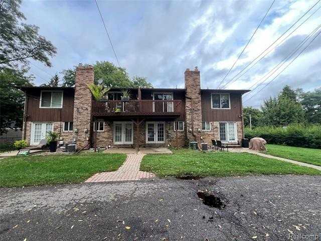 5137 Cass Elizabeth Rd - Photo 2 of 16
