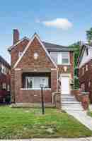 featured image of 2923 Pasadena St