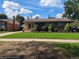 featured image of 14569 Blue Skies St