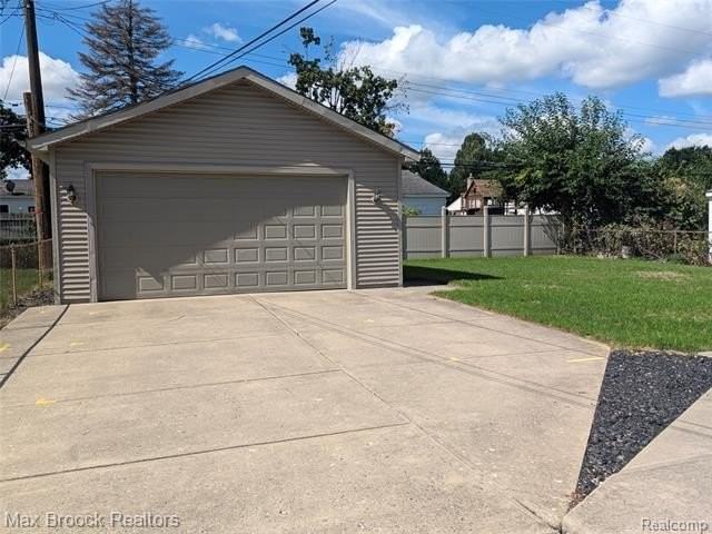14569 Blue Skies St - Photo 3 of 30