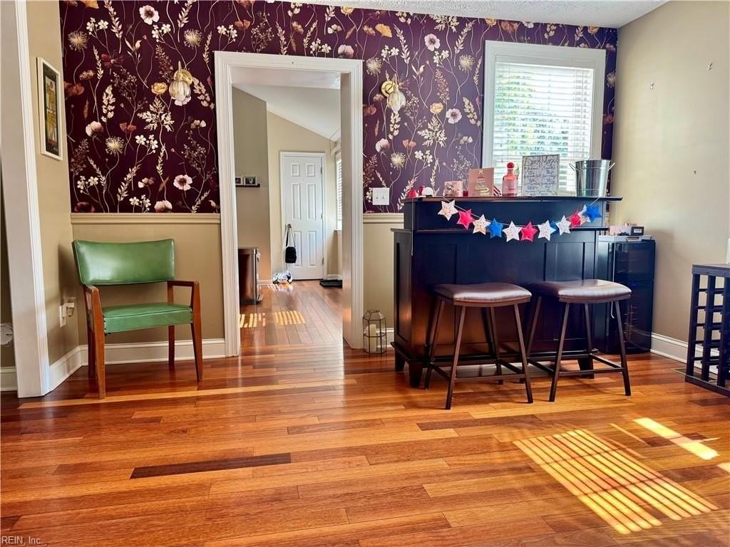 15 Elm Ave - Photo 5 of 19