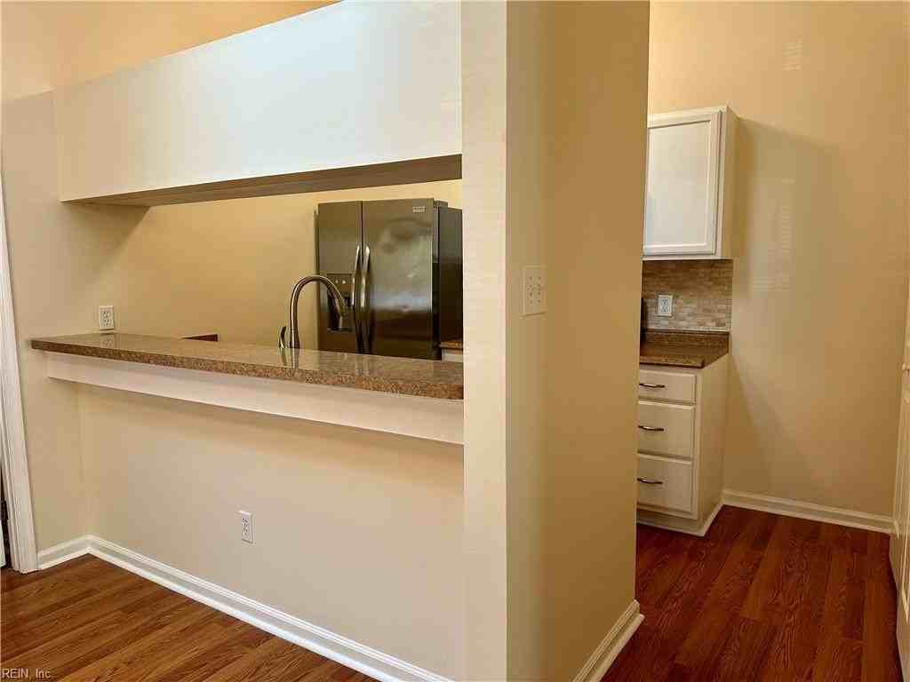 4191 Thalia Station Cir - Photo 7 of 18