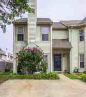 featured image of 400 Kenley Rd