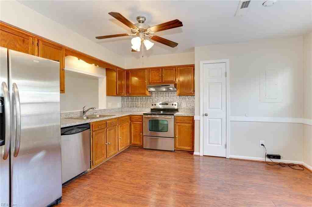 400 Kenley Rd - Photo 5 of 27