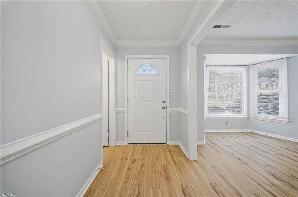 4128 Benjamin Harrison Dr - Photo 3 of 43