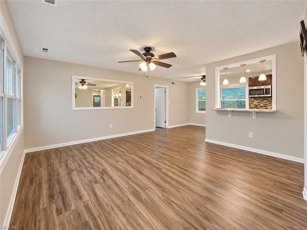 1801 S Lakeland Dr - Photo 2 of 13