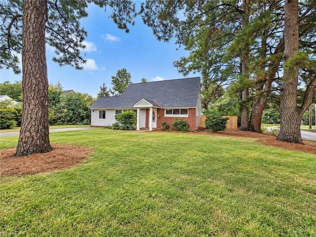 1801 S Lakeland Dr - Photo 4 of 13