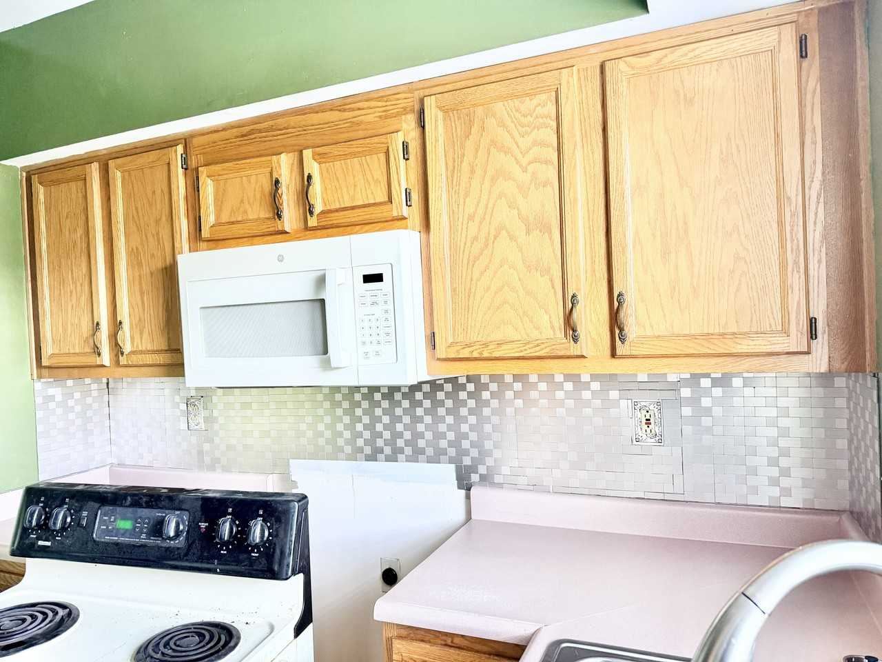 1791 Algonquin Pkwy #1 - Photo 7 of 14